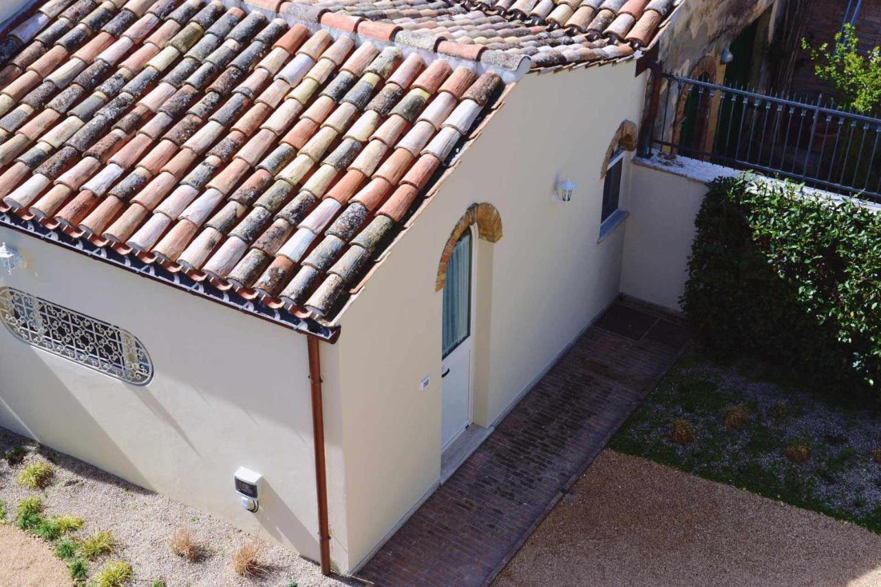 Palazzo signorile di oltre 520 mq fronte Cattedrale ad Atri Città darte Extérieur photo