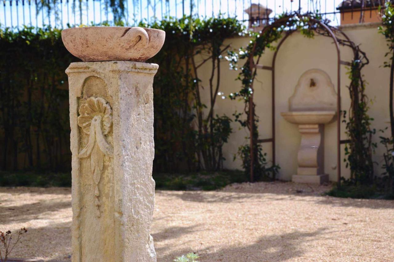 Palazzo signorile di oltre 520 mq fronte Cattedrale ad Atri Città darte Extérieur photo